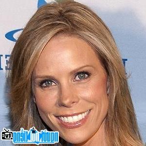 Latest Picture of TV Actress Cheryl Hines