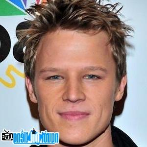 Latest picture of TV Actor Christopher Egan