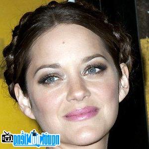 Latest Picture Of Actress Marion Cotillard