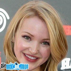 Latest Picture of TV Actress Dove Cameron