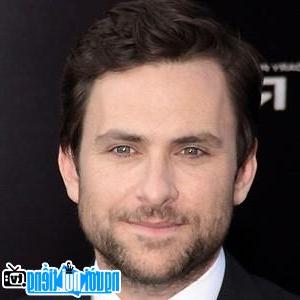 Ảnh chân dung Charlie Day