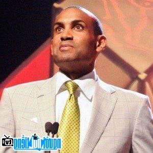 A New Photo of Grant Hill- Famous Texas Basketball Player