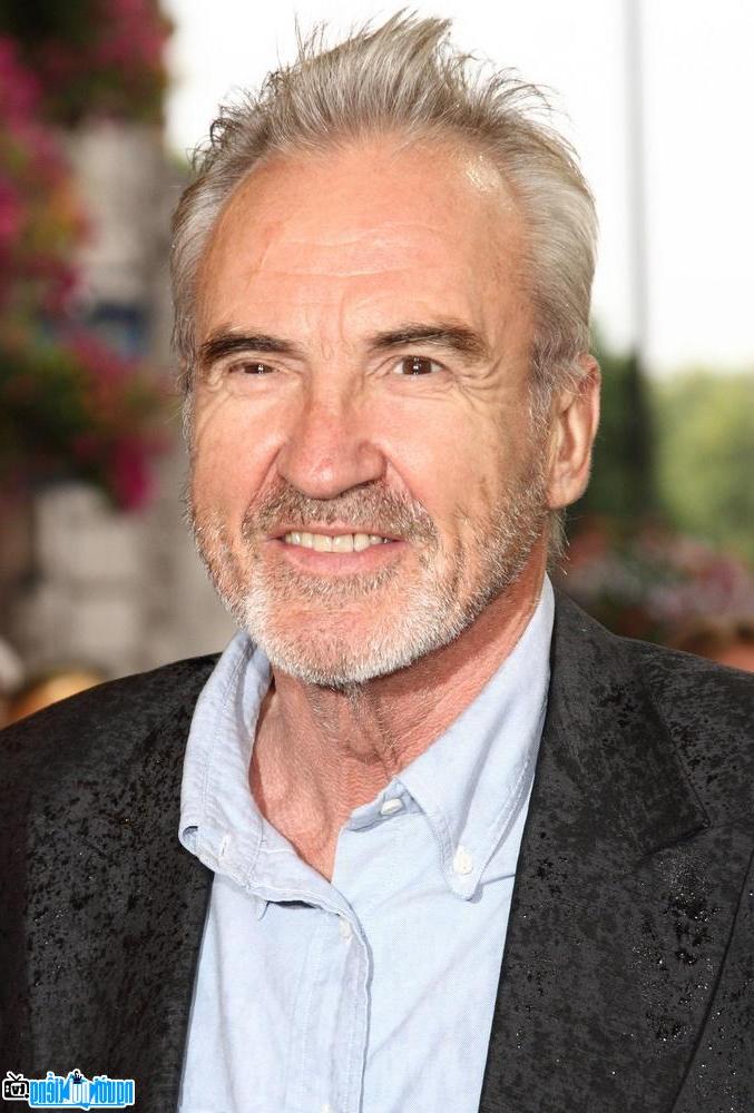 A new picture of Larry Lamb- Famous British TV actor
