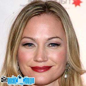 A new picture of Sarah Wynter- Famous TV Actress Newcastle- Australia
