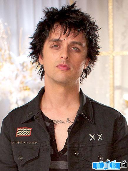 Latest Picture of Guitarist Billie Joe Armstrong