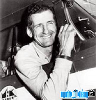 Image of Max Conrad - famous pilot who flew around the world