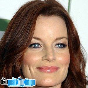 Latest Picture of Television Actress Laura Leighton