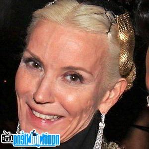 Daphne Guinness Model Latest Picture
