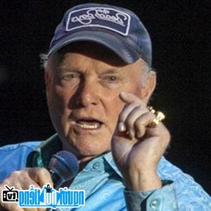 Picture of Bruce Johnston