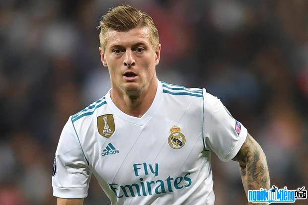 Chân dung Cầu thủ bóng đá Toni Kroos