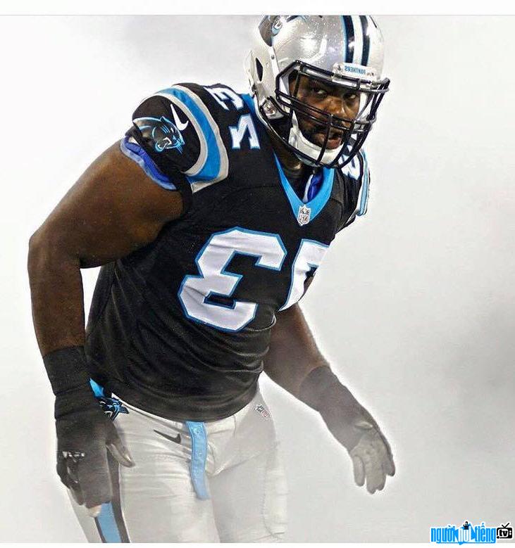 Michael Oher rugby player picture on the field