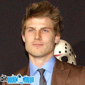 A New Picture Of Travis Van Winkle- Famous Actor Victorville- California