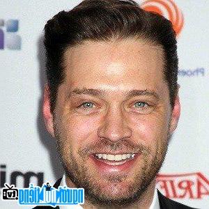 Latest picture of TV Actor Jason Priestley