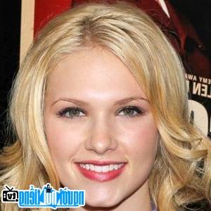 Latest Picture of Television Actress Claudia Lee