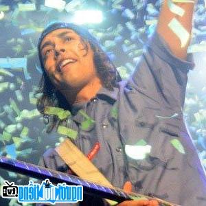 Latest Pictures of Metal Rock Singer Vic Fuentes