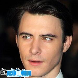 Latest picture of TV Actor Harry Lloyd