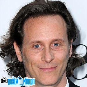 Latest Picture of TV Actor Steven Weber