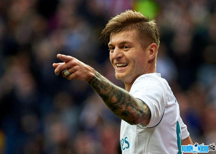 Một bức ảnh mới về cầu thủ Toni Kroos