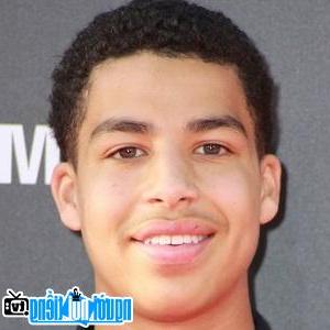 A Portrait Picture of Male TV actor Marcus Scribner