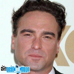 Portrait of Johnny Galecki