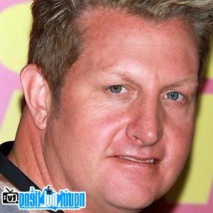 Latest Picture Of Country Singer Gary Levox