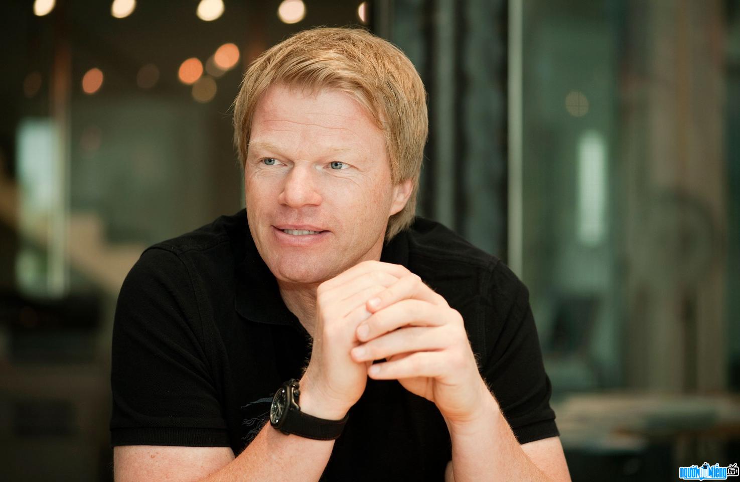 Another picture of former football goalkeeper Oliver Kahn