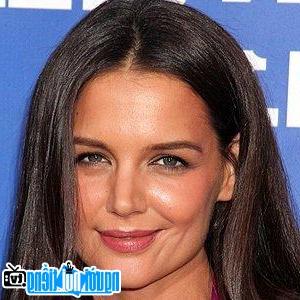 Another Photo of Actress Katie Holmes