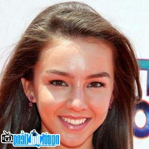 Latest Picture of Television Actress Lexi Ainsworth