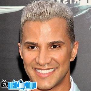 A new photo of Jay Manuel- Canada's Famous Reality Star