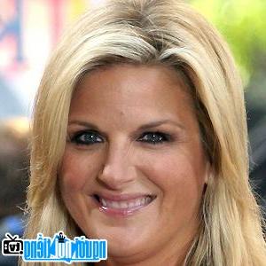 Hình ảnh mới nhất về Ca sĩ nhạc đồng quê Trisha Yearwood