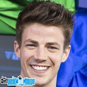 Latest Picture of Television Actor Grant Gustin