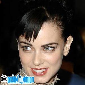 Latest Picture Of Television Actress Mia Kirshner