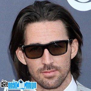 Latest Picture Of Country Singer Jake Owen