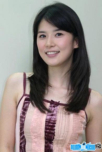 Lee Bo-young In her youth
