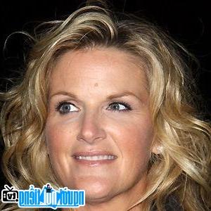 Portrait of Trisha Yearwood