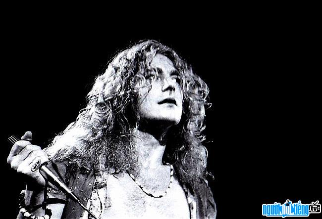 Ca sĩ Robert Plant có ảnh hưởng tới nhiều nghệ sĩ khác
