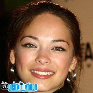 A New Picture of Kristin Kreuk- Famous Vancouver-Canada TV Actress