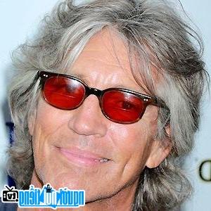 Latest Picture Of Actor Eric Roberts