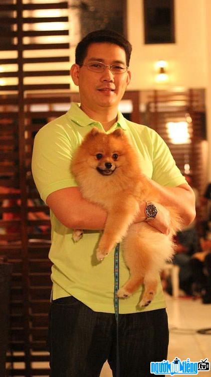 Actor Richard Yap and his pet dog