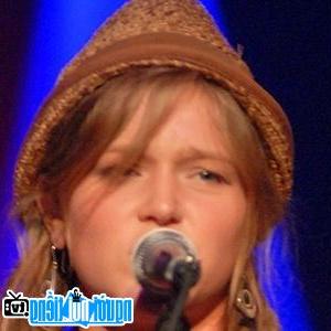 Latest Picture of Rock Singer Crystal Bowersox