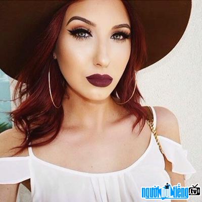 Image of Jaclyn Hill