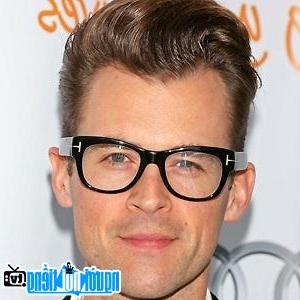 A New Picture of Brad Goreski- Famous Canadian Reality Star