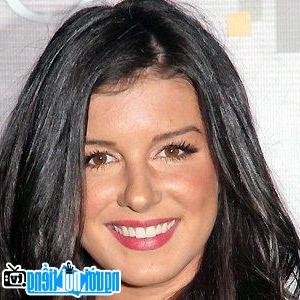 Latest Picture of TV Actress Shenae Grimes