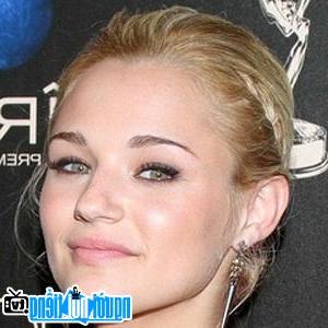 Latest Picture of Hunter King Television Actress