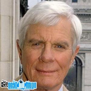 Latest pictures of TV Actor Peter Graves
