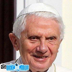 Ảnh chân dung Pope Benedict XVI