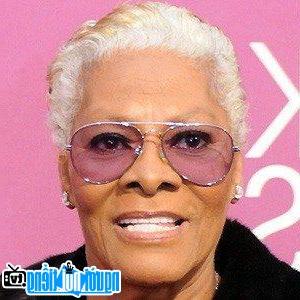 Latest Picture of Religious Singer Dionne Warwick