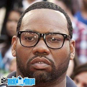 Latest Picture of Singer Rapper Raekwon