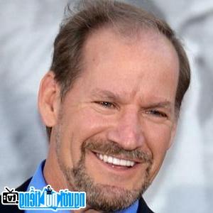 A portrait picture of Bill Cowher football coach