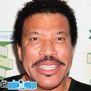A New Photo Of Lionel Richie- Famous R&B Singer Tuskegee- Alabama